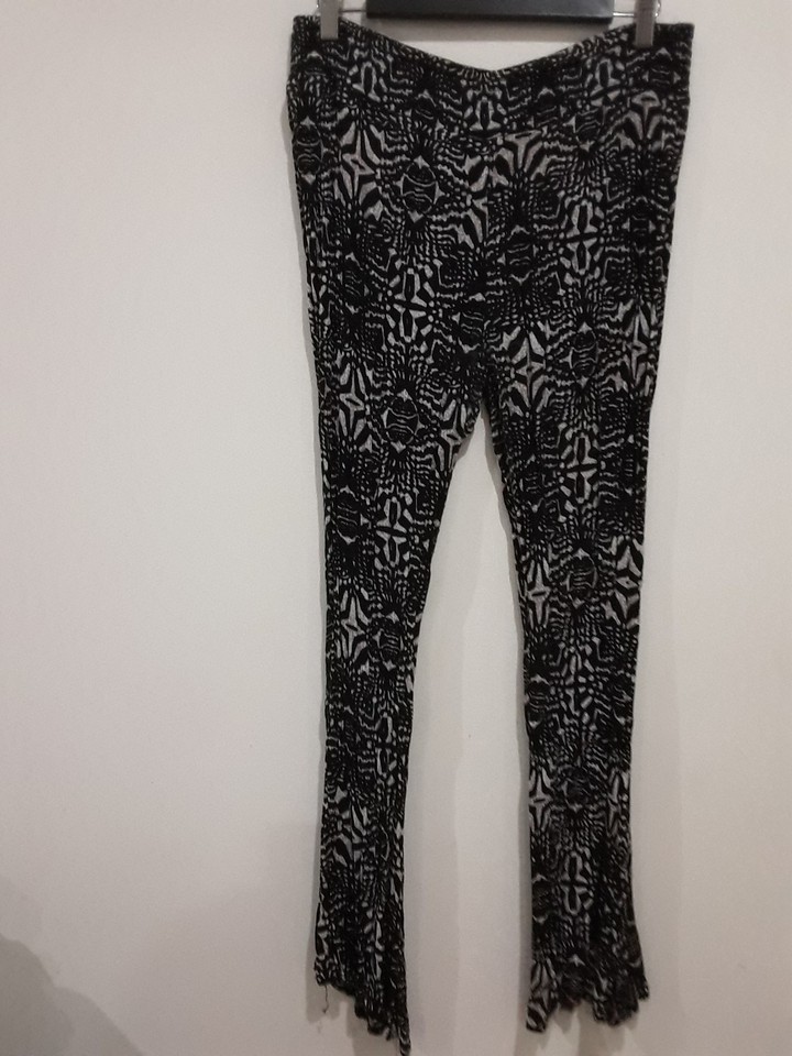 Rockmans Pants Womens Size 12 Crinkle Flare Bottom Leg Viscose Elastic Waist