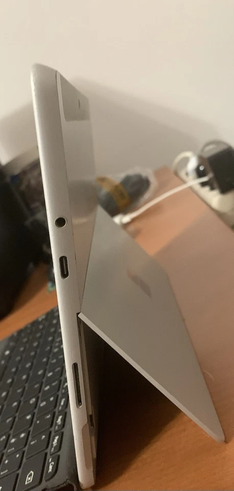 Microsoft Surface Go  1a Generazione - Immagine 4 di 4