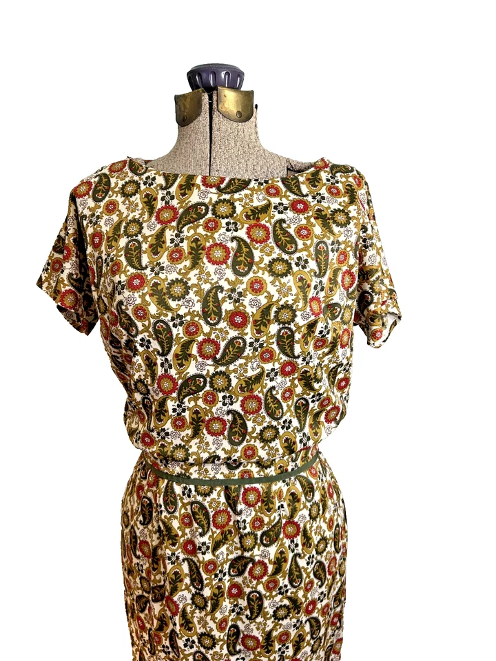 Vestido Paisley Sedoso Años 50 Leslie Fay Original Blusa Rojo Verde Navidad Xs/S Foto 2 de 4