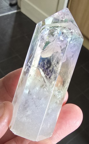 Rainbow Aura Fire and Ice Crackle Quartz Tower point Crystal 83g 10cm Pre-owned - Picture 11 of 20