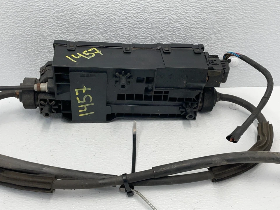 Motor actuador de freno de estacionamiento de emergencia 13 14 15 BMW Alpina B7 F01 F02 1457 OEM Foto 4 de 4