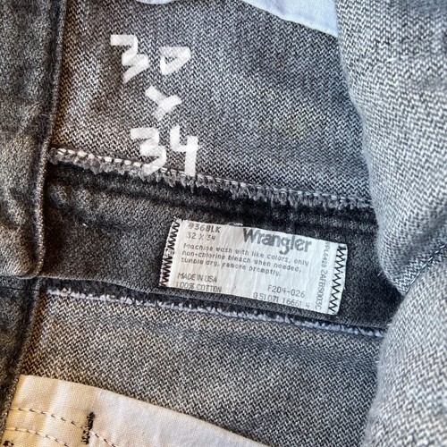 Vintage 80s Wrangler 30/34 Black Straight Leg Classic Fit Jeans - Picture 7 of 7