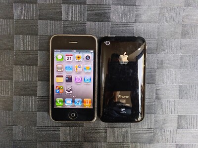 iPhone3GS 32GB 箱付 Apple iPhone 3GS (iPhone 3rd gen) 8/16/32GB Black/White