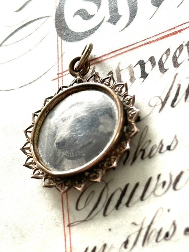 Antique Rose Gold Dipped Decorative Pendant 1” Sweet Dog Photo Mourning Jewelry - Picture 5 of 24