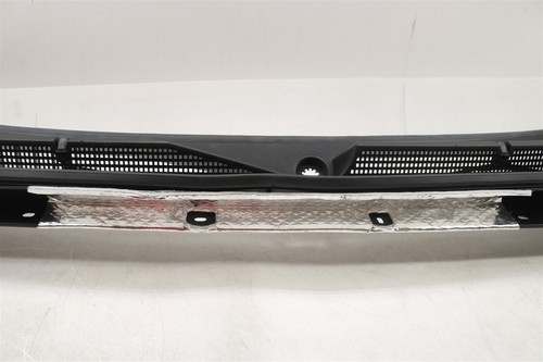 NEW OEM GM Windshield Cowl Grille Panel 84519289 GMC Sierra HD 6.6L 2020-2023 - 第 7/13 張圖片