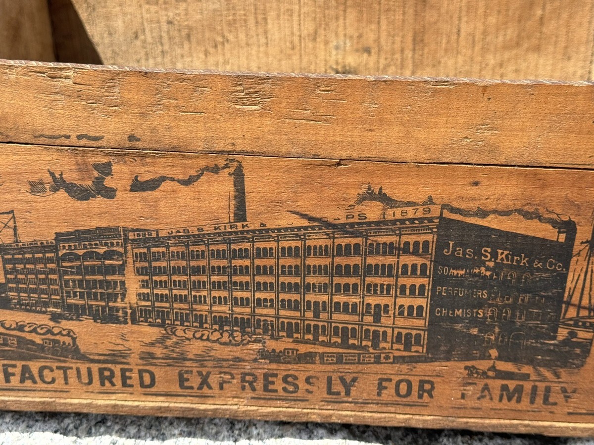 C.1890 KIRK'S American Family Soap WOOD BOX, Beautiful