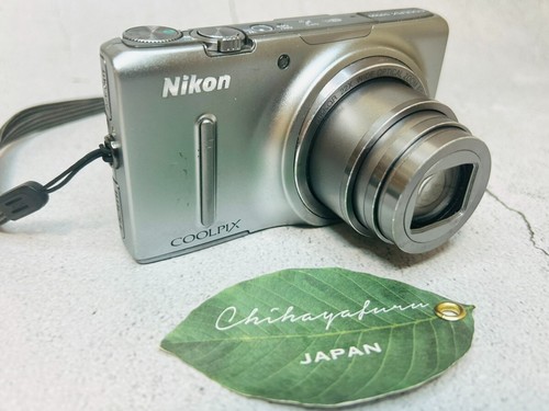 Nikon Coolpix S9500 18.1 MP Compact Digital Camera Silver Fast Shipping - Picture 5 of 14