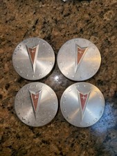 Pontiac Aluminum Wheel 2 516 Button Center Caps Oem 9593169 On Back Set4