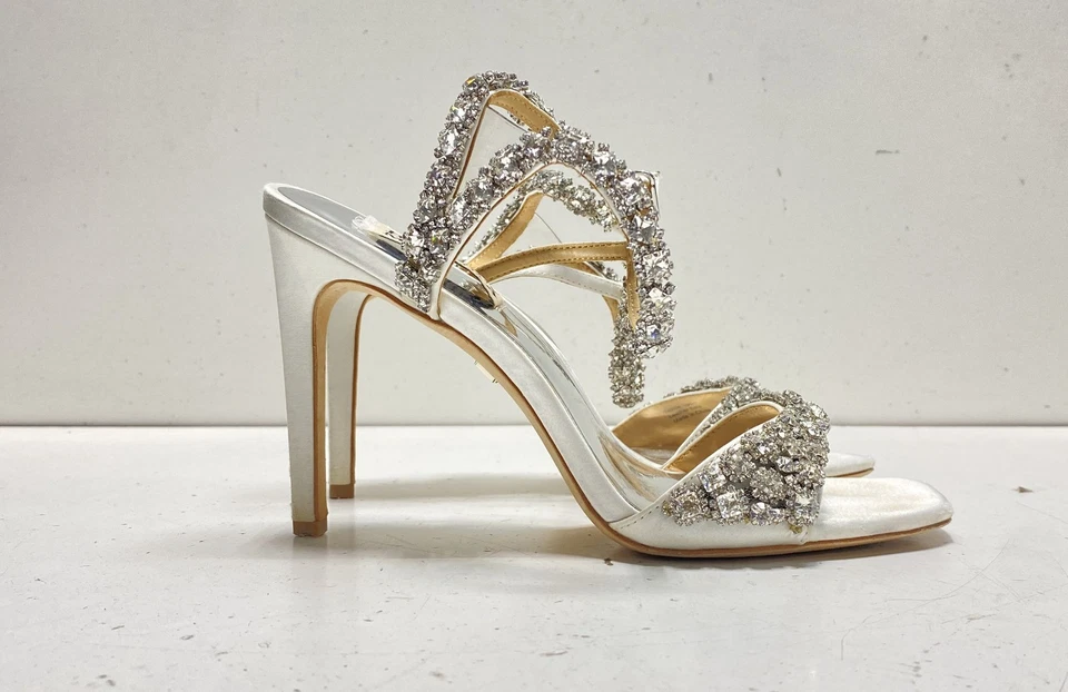 Badgley Mischka Women's White Embellished Crystal High Heels Size 7 - Image 3 of 4