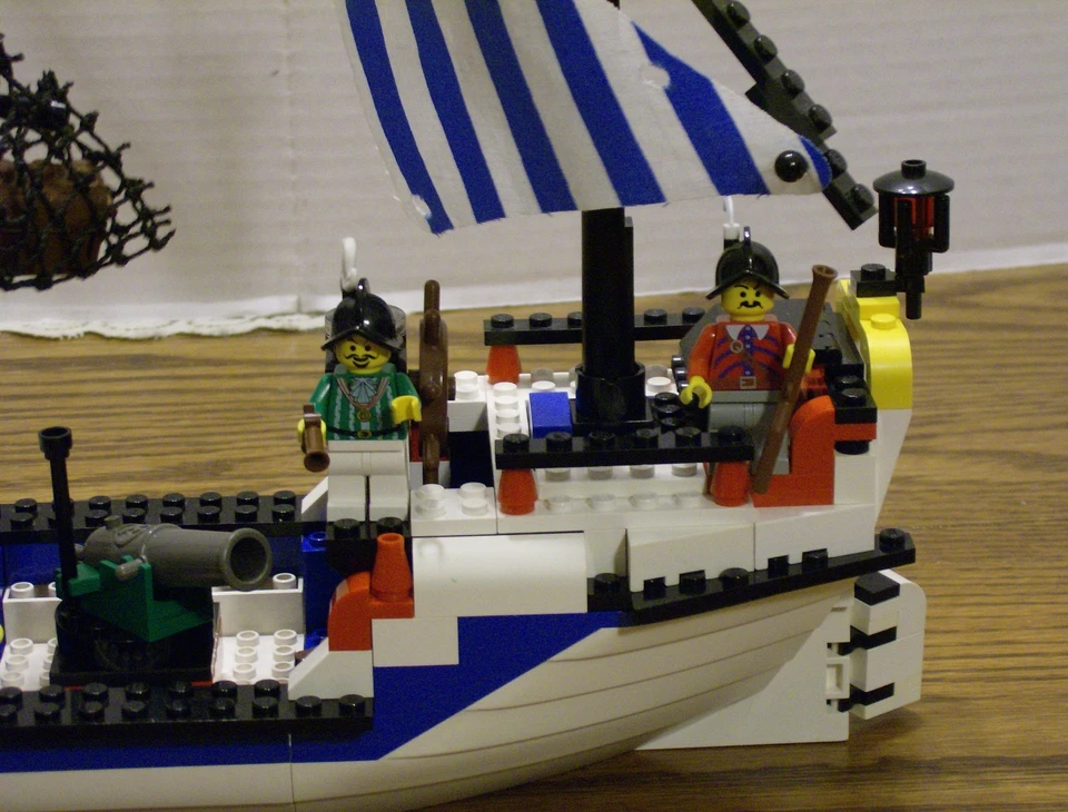 Lego 6280 Piratas ARMADA BUQUE INSIGNIA Completo con Instrucciones y Cañón de Disparo Foto 4 de 4