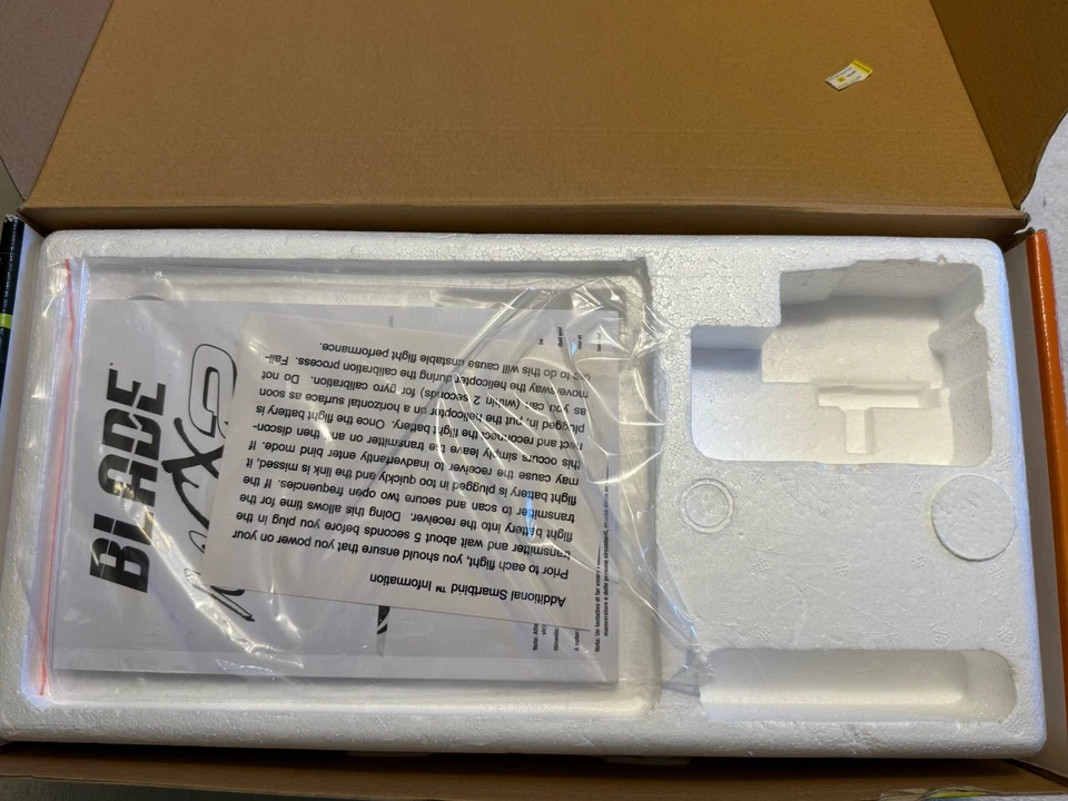 Blade MCX2 RC Helicopter RTF Tested and Working See Video - Image 4 of 4