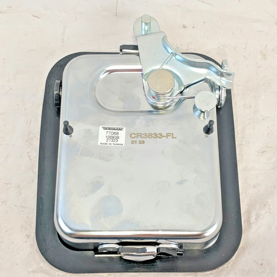 Manija de puerta cromada exterior Dorman Help 77068 para Jeep CJ7 Scrambler Wrangler LH Foto 3 de 4