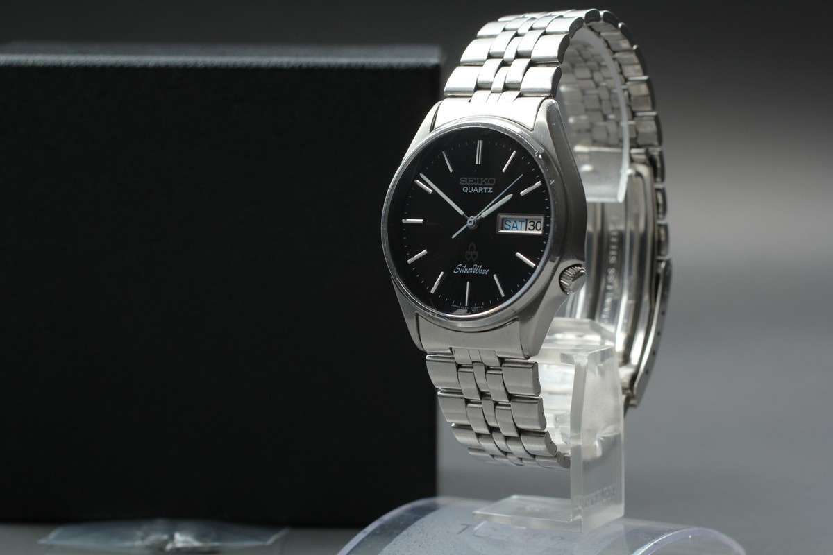 Vtg 1980 Exc+5 Seiko Silverwave 8229-703B Day-Date Black Qz