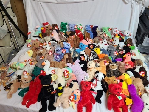 Lot Of 88 Vintage Beanie Babies 87 NWT 90s, Collectible