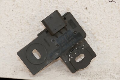 2011-2017 AUDI A8 QUATTRO FUEL PUMP LEAAT DIAGNOSTIC COMPUTER CONTROL MODULE OEM