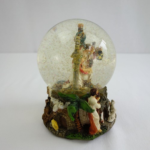 3D Religious Nativity Scene Iridescent Glitter Musical Snow Globe Silent Night - Picture 3 of 9