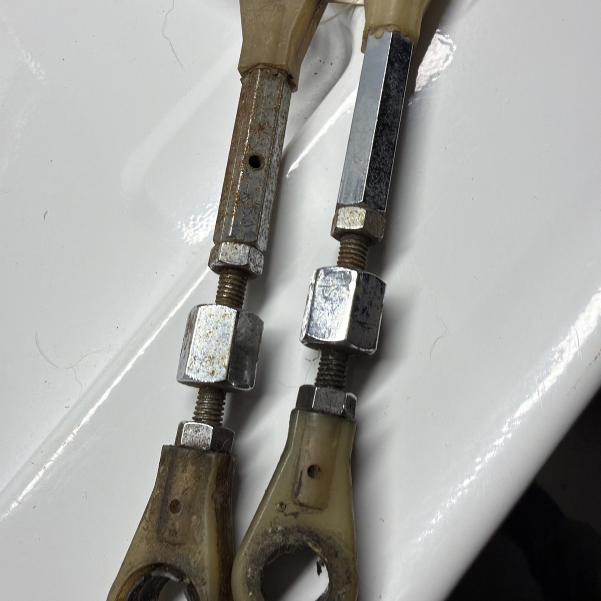 84-86 Nissan 300zx Z31 OEM Pop Up Headlight Arms PAIR L/R | eBay