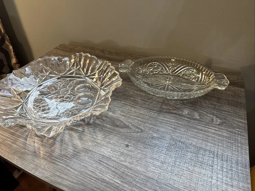 Federal Glass Serving Bowl