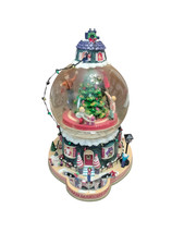 Vintage Neiman Marcus Department 56 Christmas Waterglobe 2002 Lighted Animated