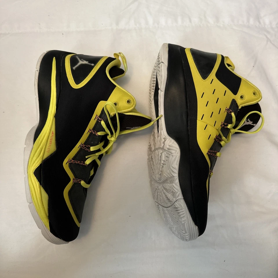 Jordan Super Fly мужские размер 12,5 желтый / черный 645058-070 очень чистый - Изображение 4 из 4