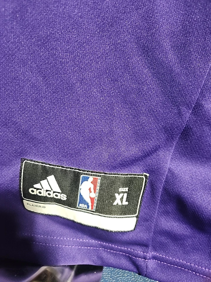 NBA 萨克拉门托国王队 #13 Tyreke Evans 阿迪达斯篮球球衣男式尺码:XL-二手 — 第 2/4 张图片