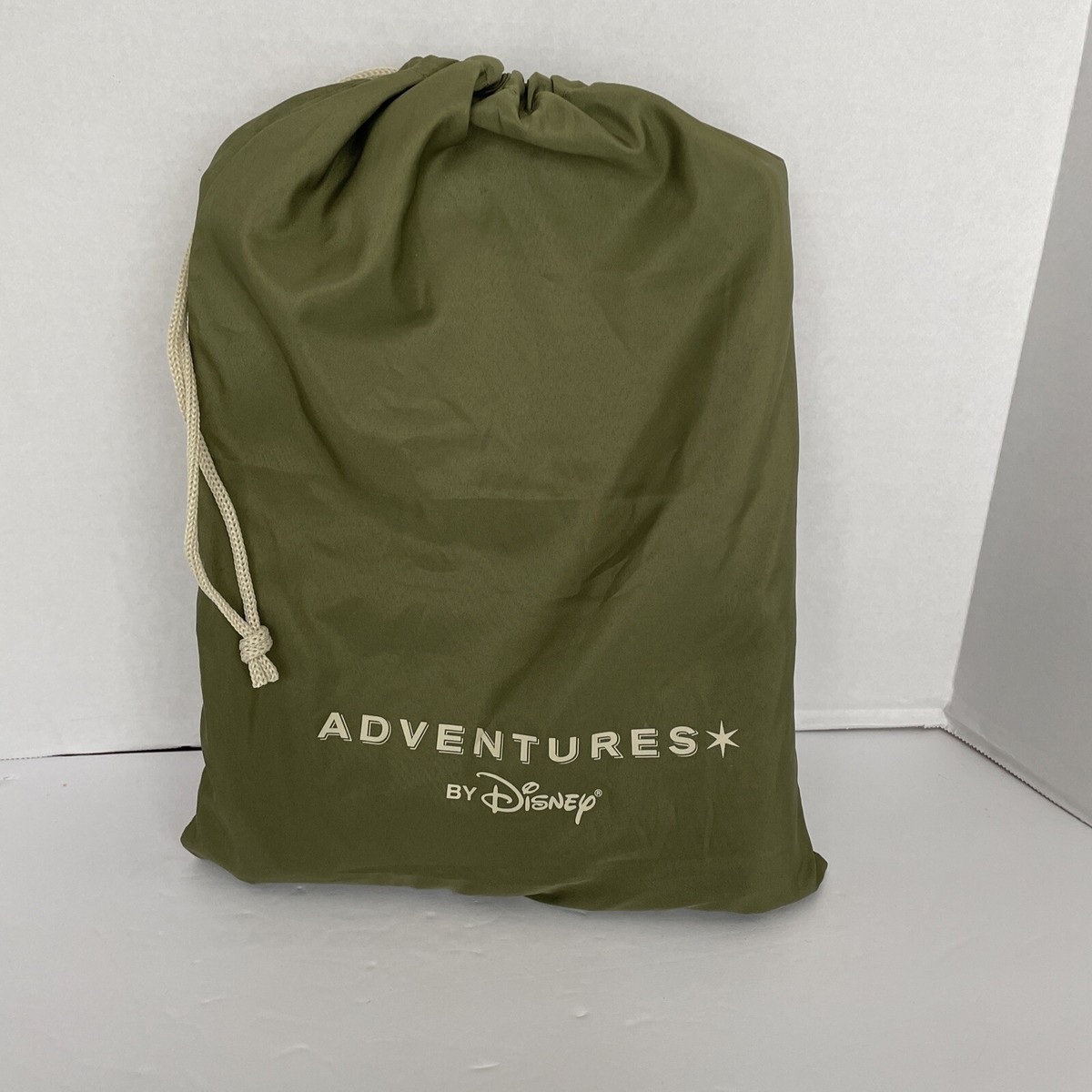 Adventures by disney collection backpack Disney 2022 ALICE IN WONDERLAND Retro Mini-Backpack  main image 3
