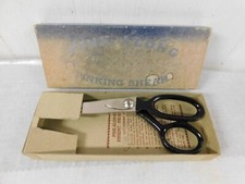 Vintage Pink - Along Pinking Shears USA Made in Original Box