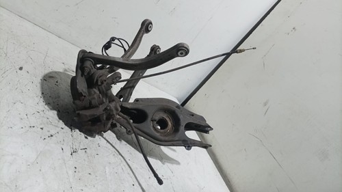 MERCEDES C CLASS W204 1.8 CGI 2010, LEFT SIDE REAR HUB BEARING SUSPENSION ARMS - Picture 9 of 10