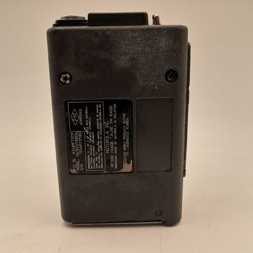 Motorola MT1000 Handie Talkie 2 Way FM Radio W/ Keyboard - TESTED WORKS - RD25-3 - Picture 4 of 8