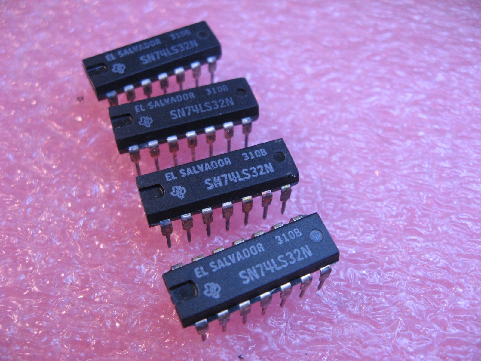 SN74LS32N Texas Instruments TTL Quad NOR IC 74LS32 7432 - NOS Qty 4 | eBay