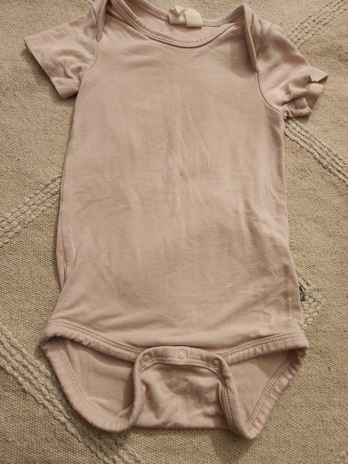 Kyte bodysuit size 3-6m- baby pink