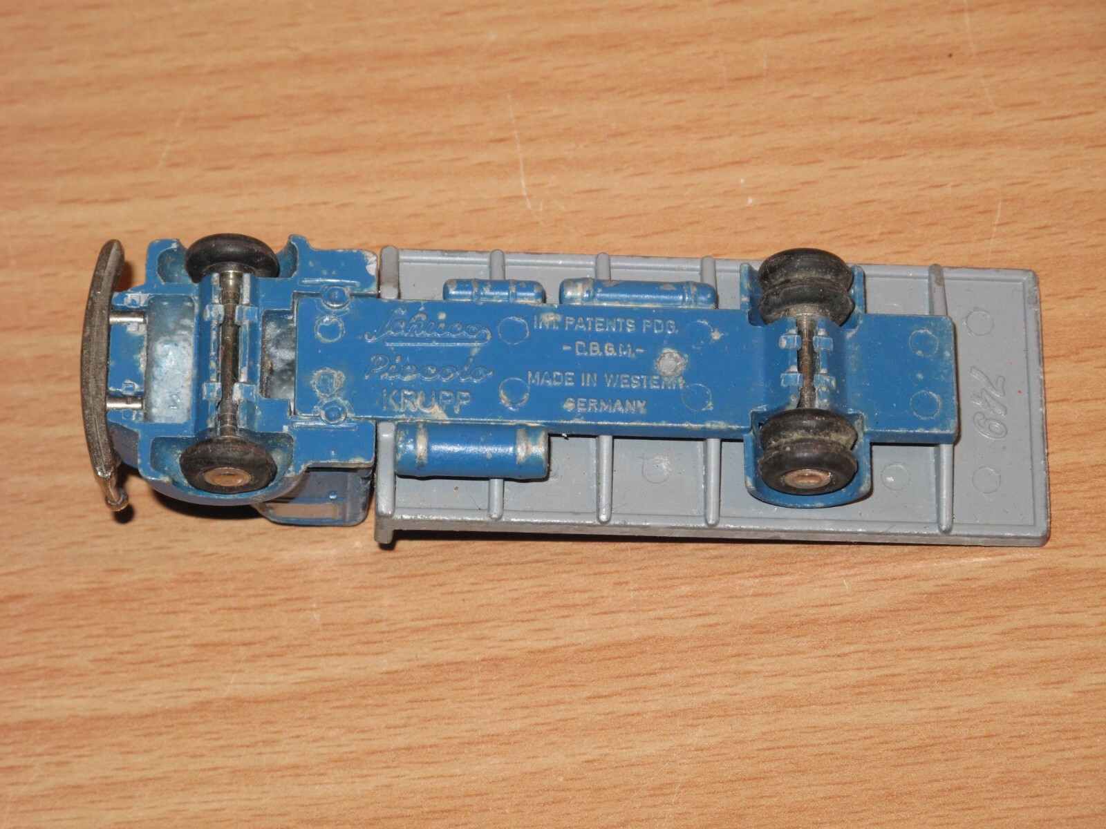 Picture 4 of 4
