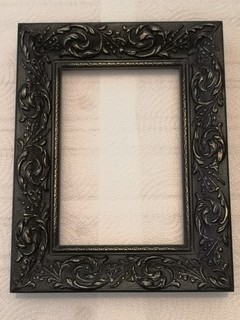 A vintage style 7 X 5 inches Black and gold ornate picture frame