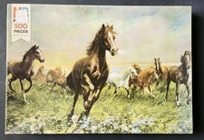 Vintage 1976 MIilton Bradley Running Free 500 pc. puzzle #4675-4 WILD STALLIONS 