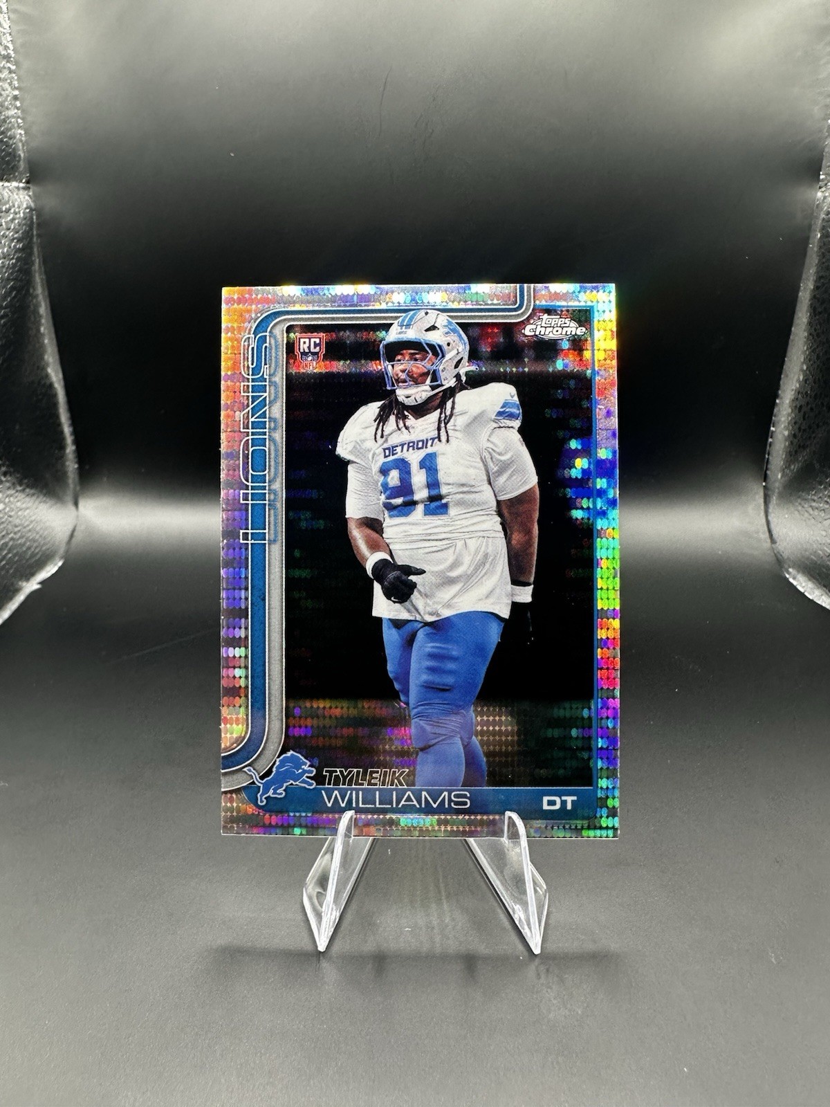 2025 Topps Chrome Tyleik Williams Pulsar Refractor RC #364 Detroit Lions