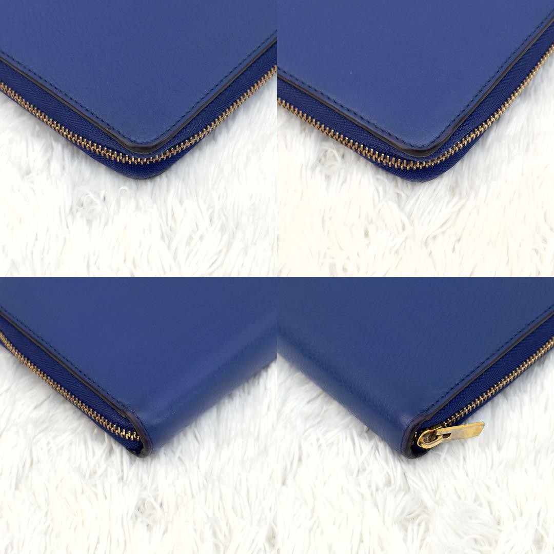 CELINE Round Zipper Multi Function Wallet Leather… - image 9