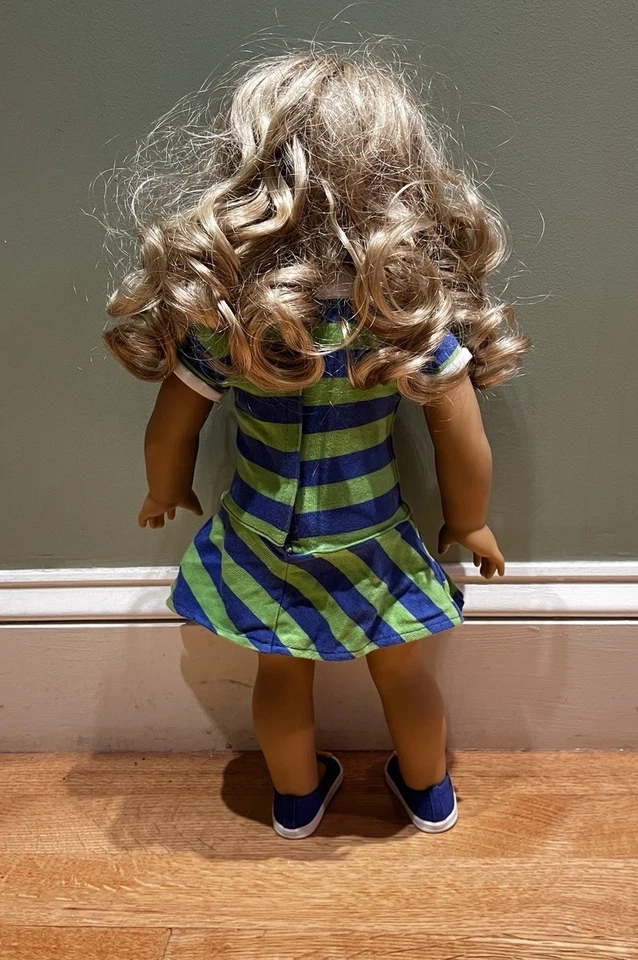 Muñeca Lanie Holland American Girl del año 2010 cabello rubio retirado 18 pulgadas Foto 2 de 4
