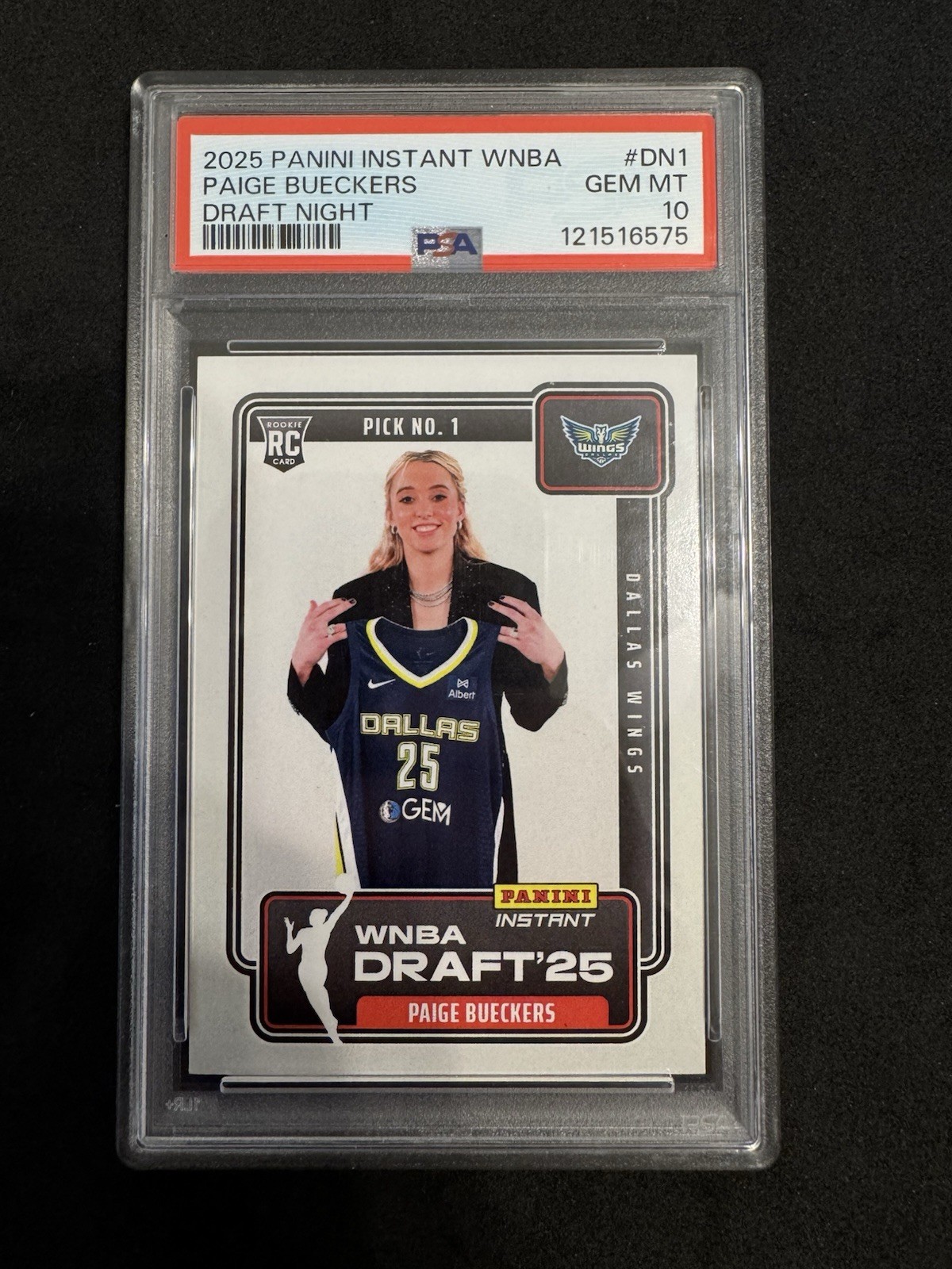 Paige Bueckers RC 2025-26 Panini Instant WNBA - Draft Night #DN-1 Psa 10