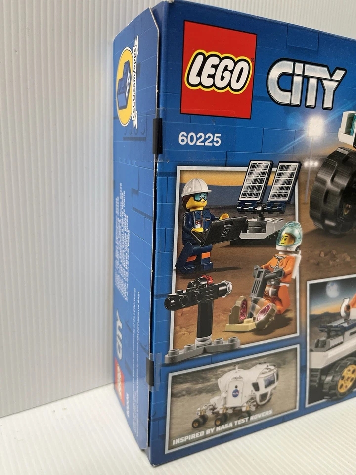LEGO CITY Rover Testing Drive 60225 (New Sealed) - Image 4 of 4