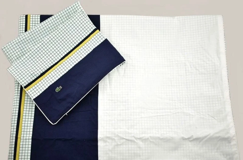 Juego de funda nórdica y fundas Lacoste Valleyfield KING $275 verde a cuadros vasija blanca Foto 3 de 4