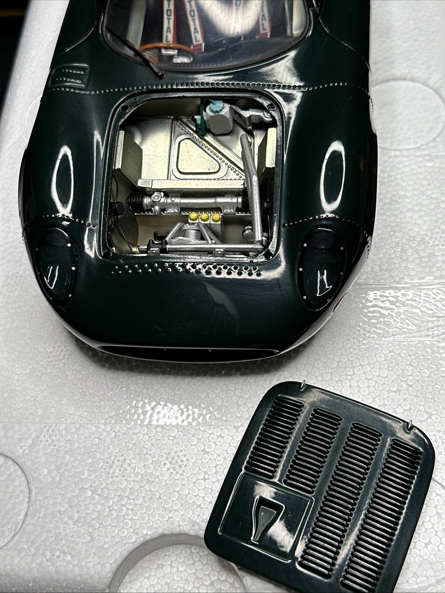 AUTOart 73541 Racing Green Jaguar Limited XJ13 (1:18 scale