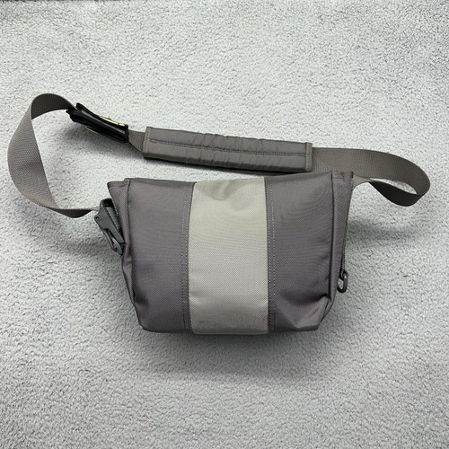 Timbuk2 Classic 13" Laptop & Tablet Messenger Computer Business Travel Carry Bag - Picture 2 of 15