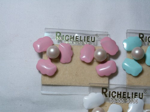 Trois (3) Paire Vintage Richelieu Faux Perles, Émail Fleur Percé Boucles - Photo 5 sur 8