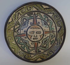 Mexican Tlaquepaque Tonala petatillo Aztec plate SANTOS LUCANO  9.5" diam.