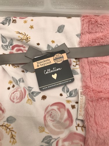 Blankets & Beyond Light Pink Rose Floral Baby Blanket Security Lovey Roses NEW - Picture 5 of 12