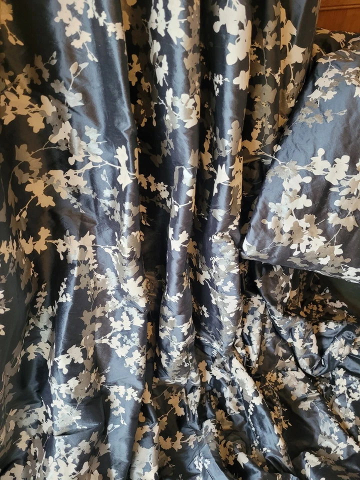 Fabulous HUGE Laura Ashley Hawthorn Charcoal Silk Interlined Curtains - Image 4 of 4