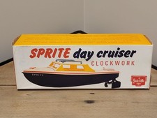 Titre: Jouet Bateau en tôle ancien SUTCLIFFE – Sprite Cabin Cruiser – MINT en bo