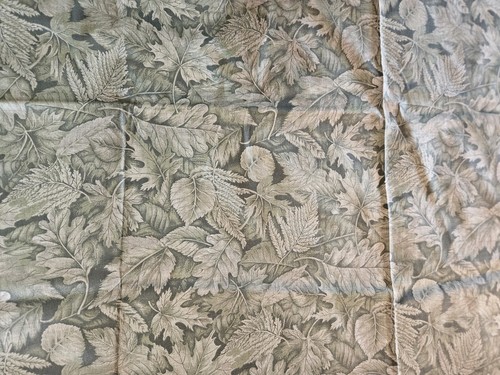 Tessuto cotone VIP Cranston verde scuro foglia botanica 45 x 55" ~ 1,5 iarde non sbiadito - Foto 4 di 4