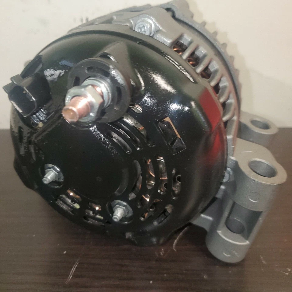 Alternador Dodge Magnum 160 amperios V8 5,7 L/6,1 L 2008 OEM Reman por RR_Alternator Foto 2 de 4