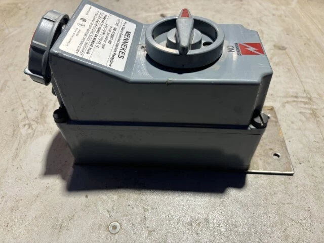 Mennekes ME420MI7 MECHANICAL INTERLOCK RECEPTACLE 20 AMP 4 W 480 VAC - Image 2 of 4